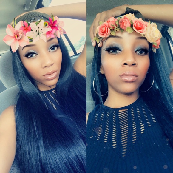 Meet your Posher, Cherry 🍒 follow me please! - Picture 2 of 7